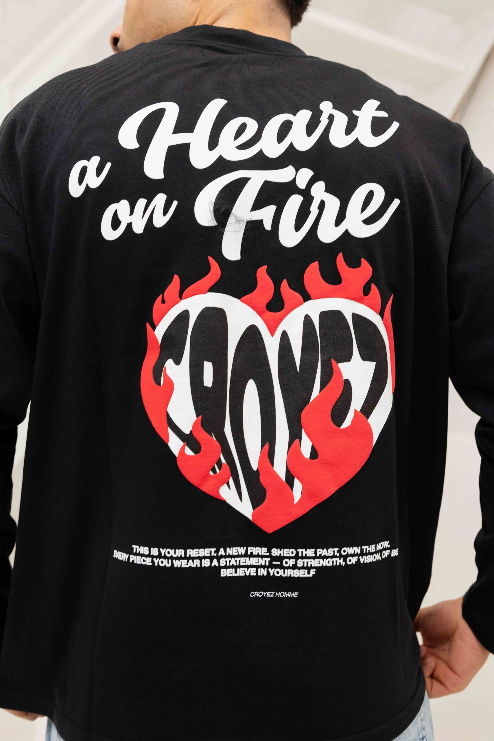 Croyez Heart On Fire Longsleeve T-Shirt Heren Zwart