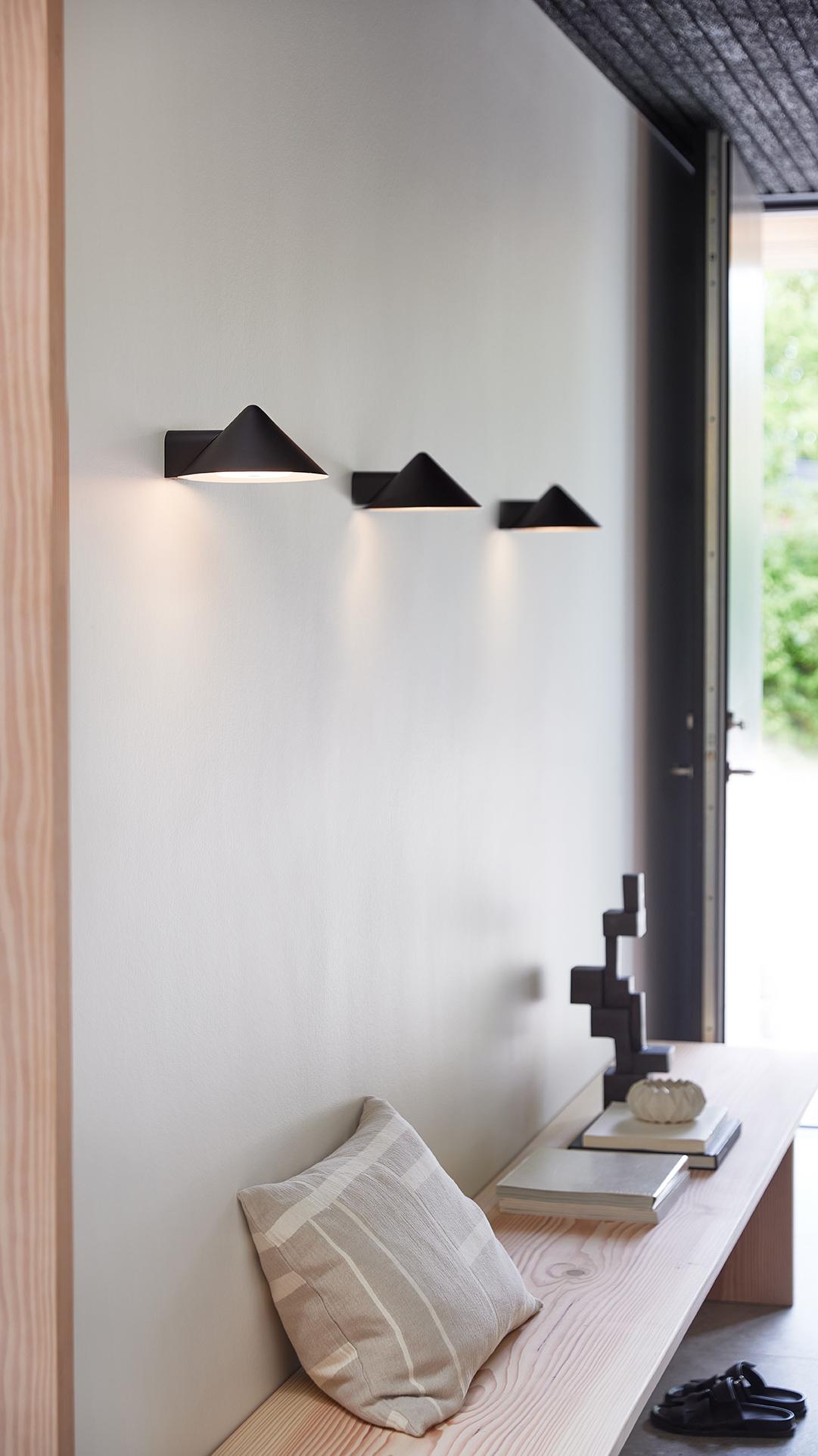 Frandsen  Grasp Wall væglampe - Matt Black