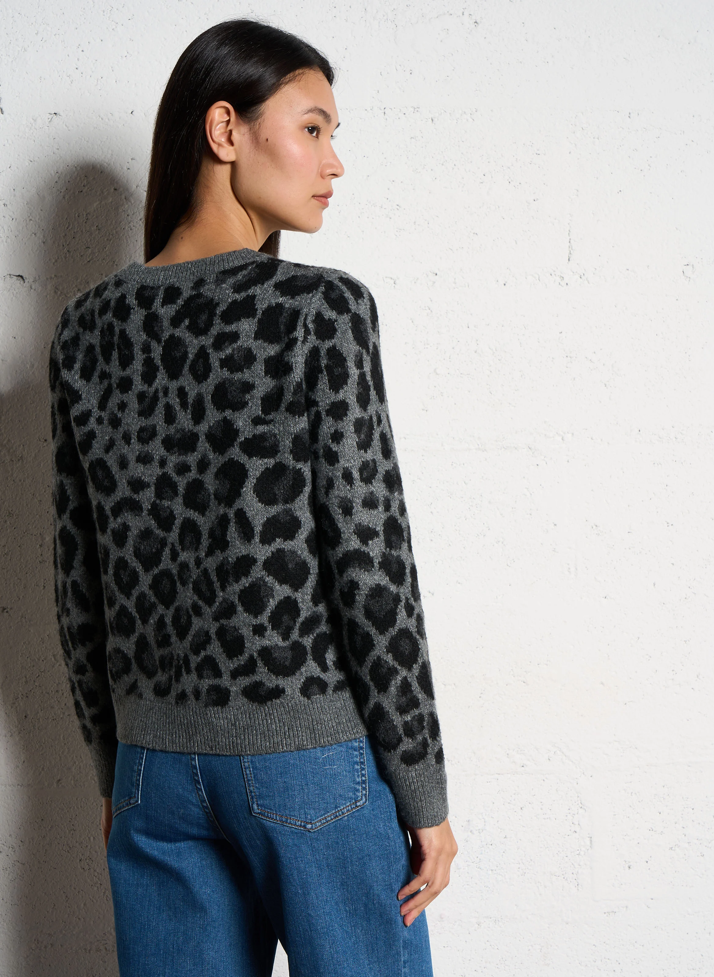 MTIGRE - Pull droit col rond| Noir