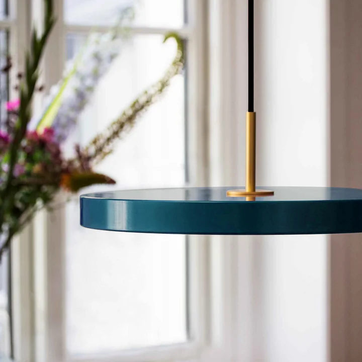 Umage - Asteria Mini LED-Pendelleuchte, schwarz / safrangelb