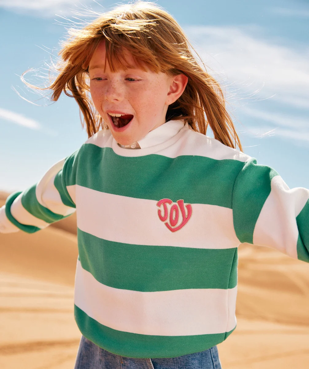 SWEAT FILLE EN FIBRES RECYCLÉES AVEC MAXI RAYURES ET BRODERIES VERT ET BLANC
