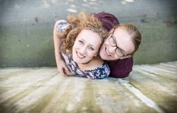 Paar Fotoshooting in Hamburg als Geschenkidee