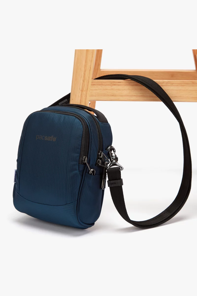 Pacsafe Metrosafe LS100 Anti-Theft 3 L Tasche