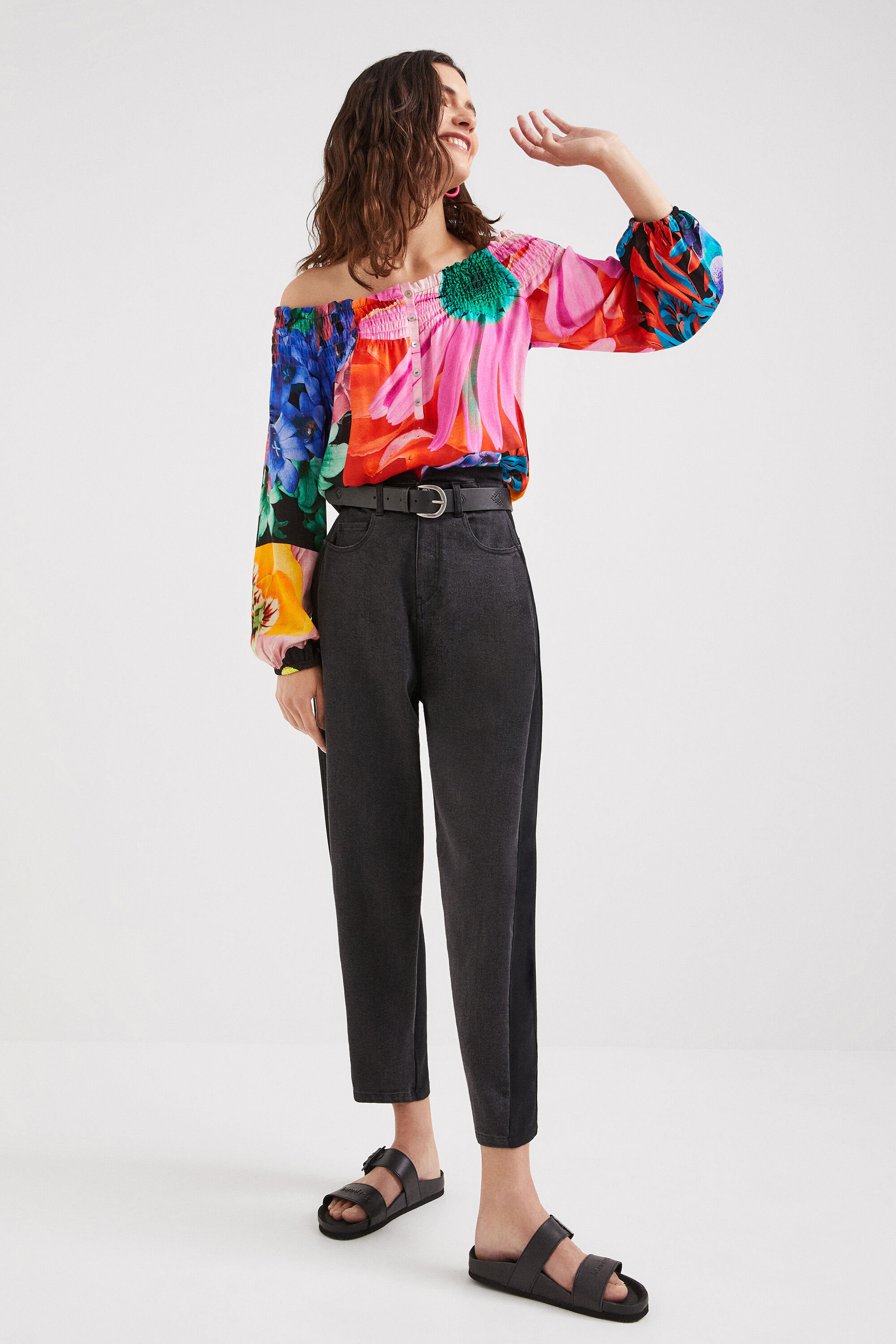 Blouse à fleurs M. Christian Lacroix