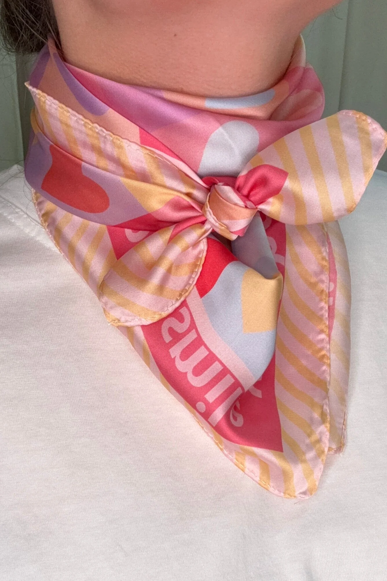 A-bee Dina Scarf