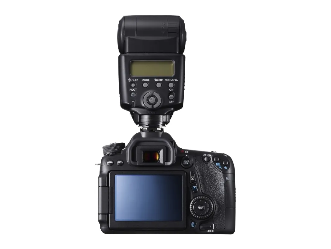 Canon EOS 70D - Digitalkamera - SLR - 20.2 MP - APS-C - 1080p - 3x optisk zoom EF-S 18-55 mm IS STM objektiv - Wireless LAN