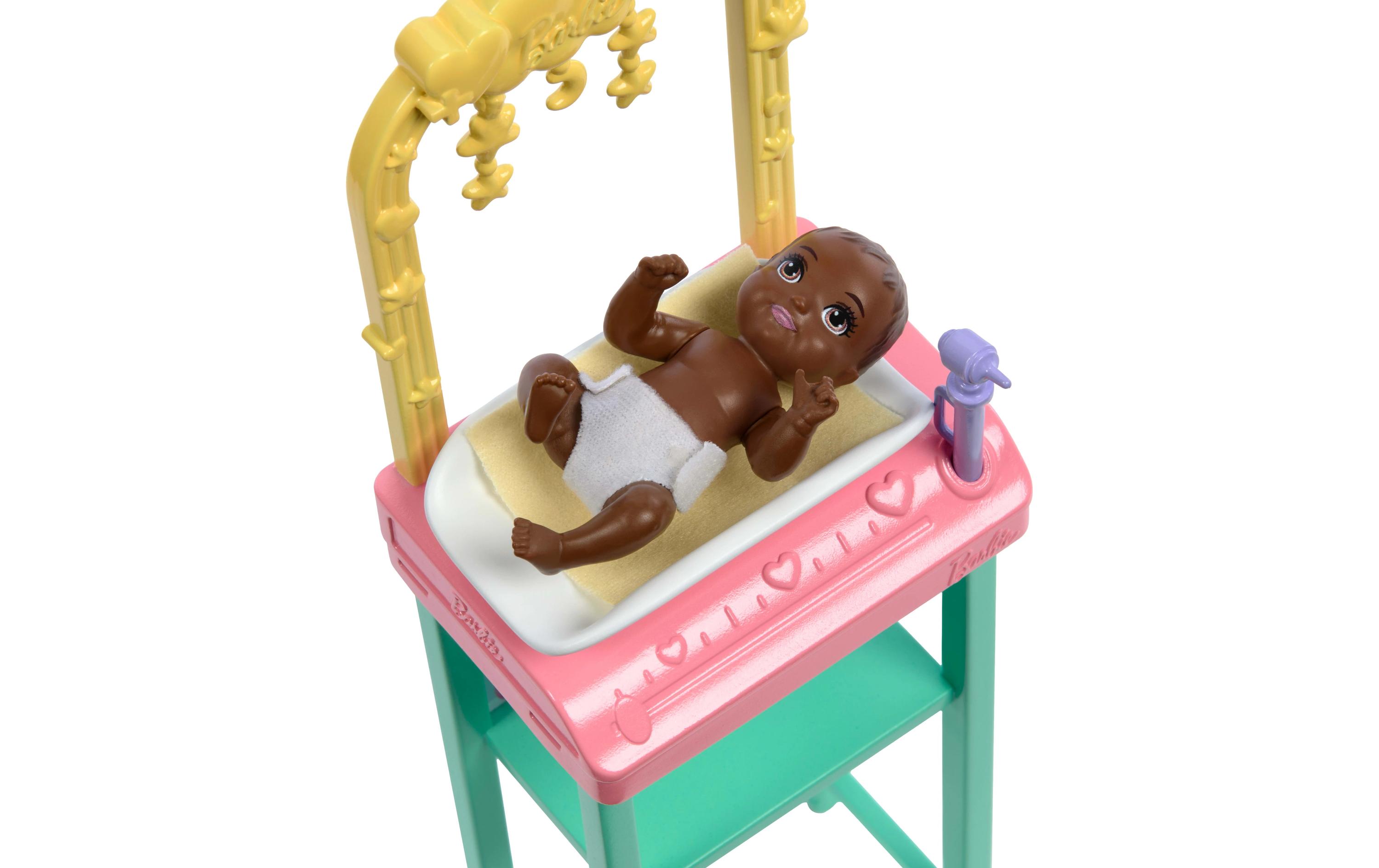 Puppe Deluxe KinderärztinBarbie-Puppe aus der Karrieren-Reihe