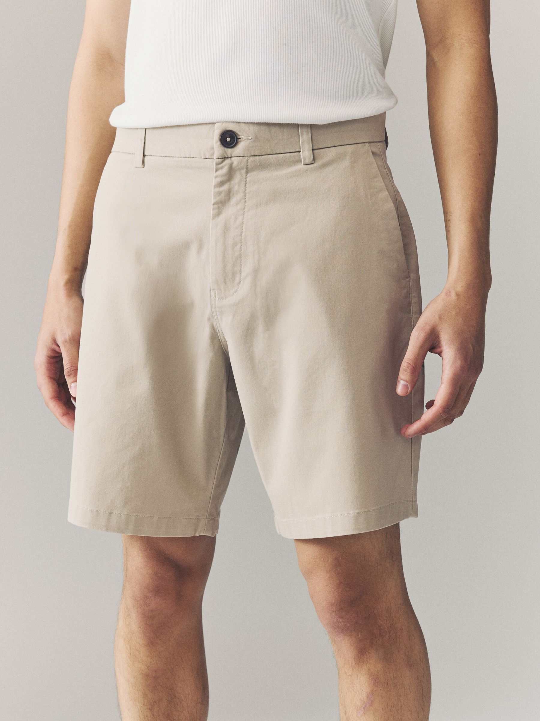 Multi - Ruimvallende pasvorm. - Set van 4 chinoshorts met stretch