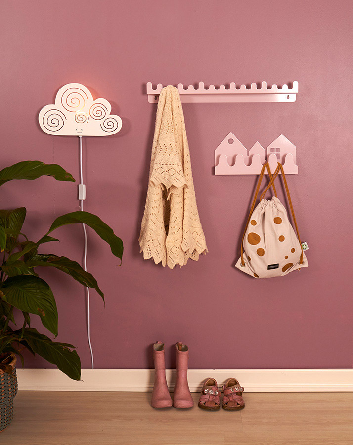 Garderobe VILLAGE (16x32) in rosa