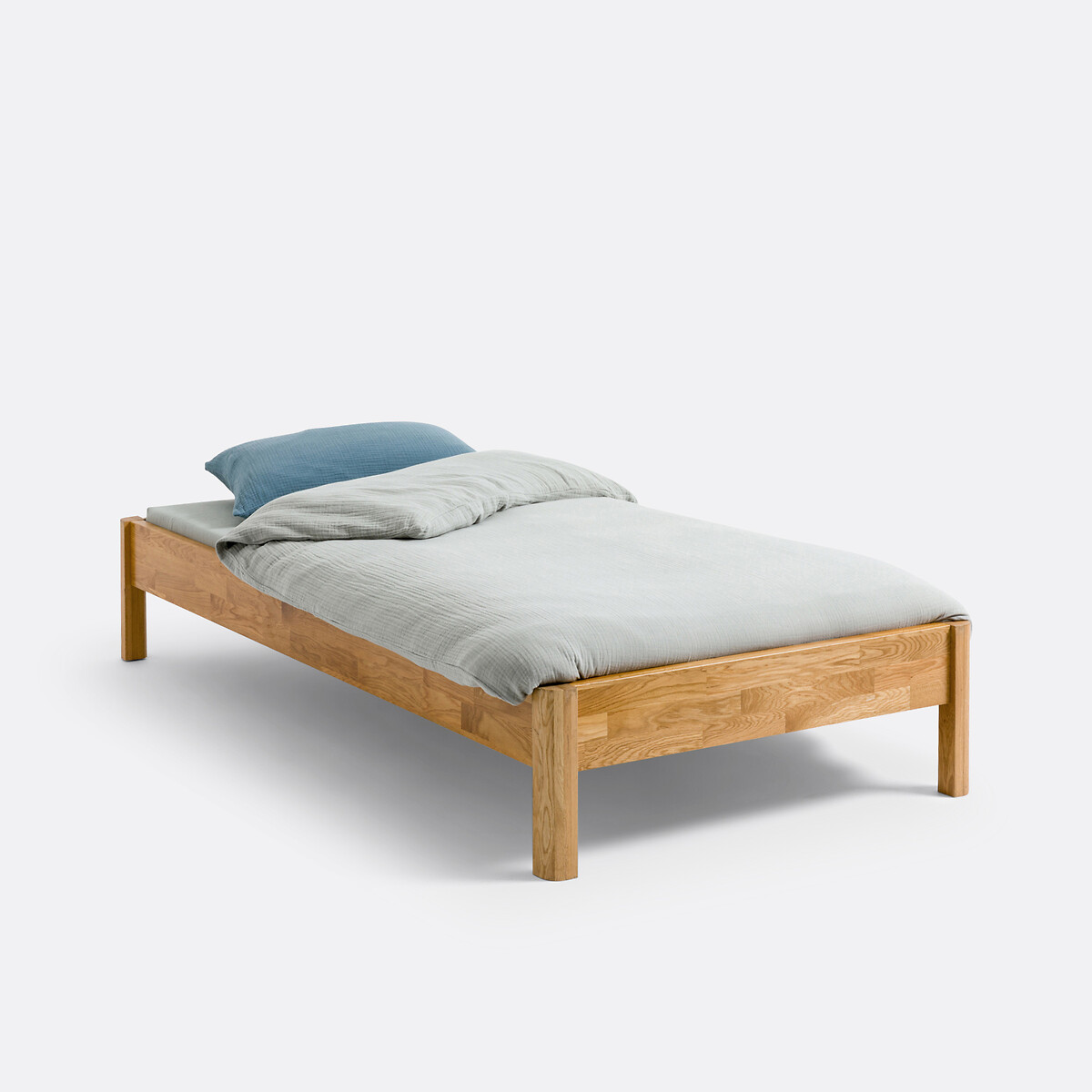 LA REDOUTE INTERIEURS<br>Cama de carvalho maciço com estrado de ripas ZULDA, solteiro
