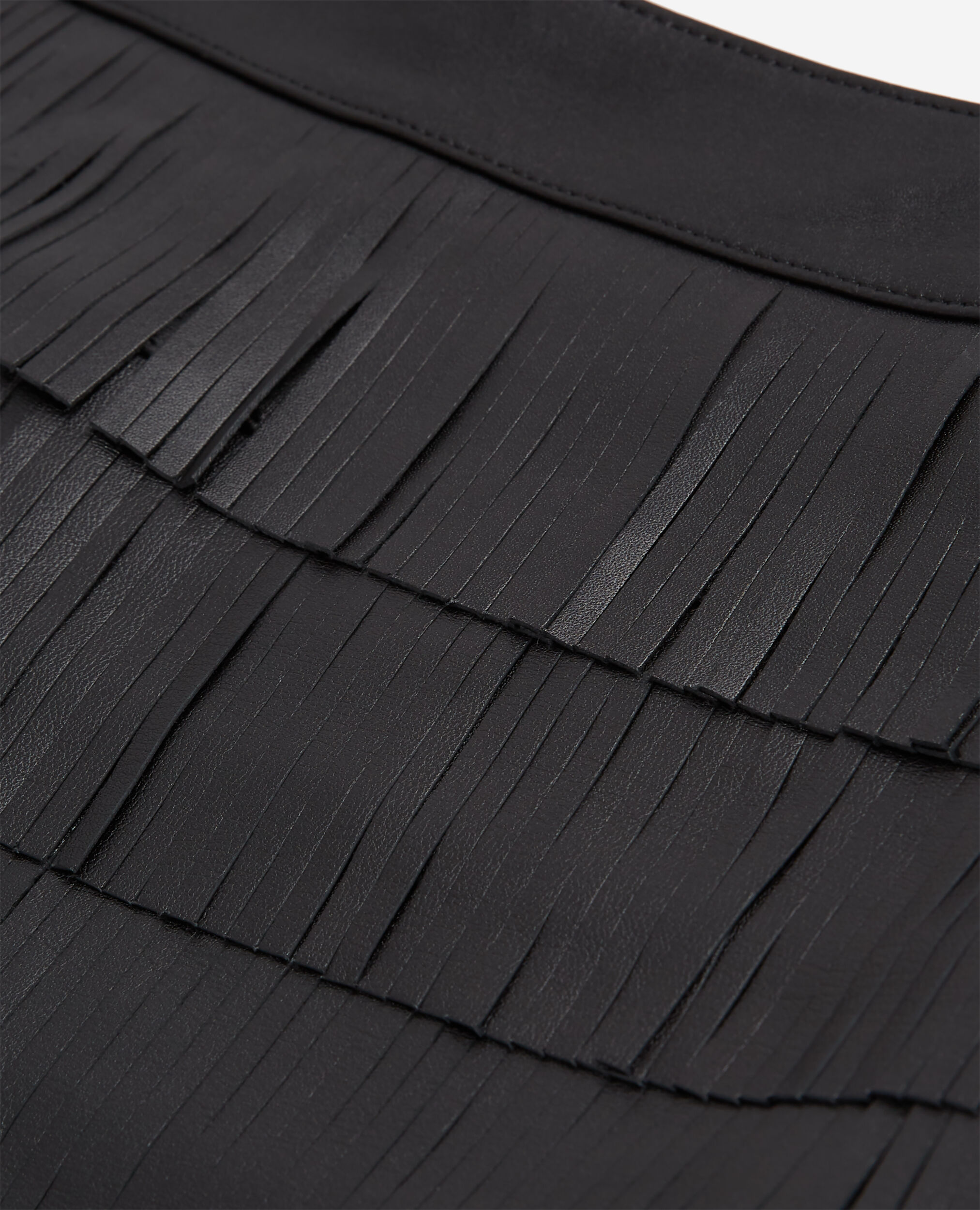 Jupe courte en cuir noire