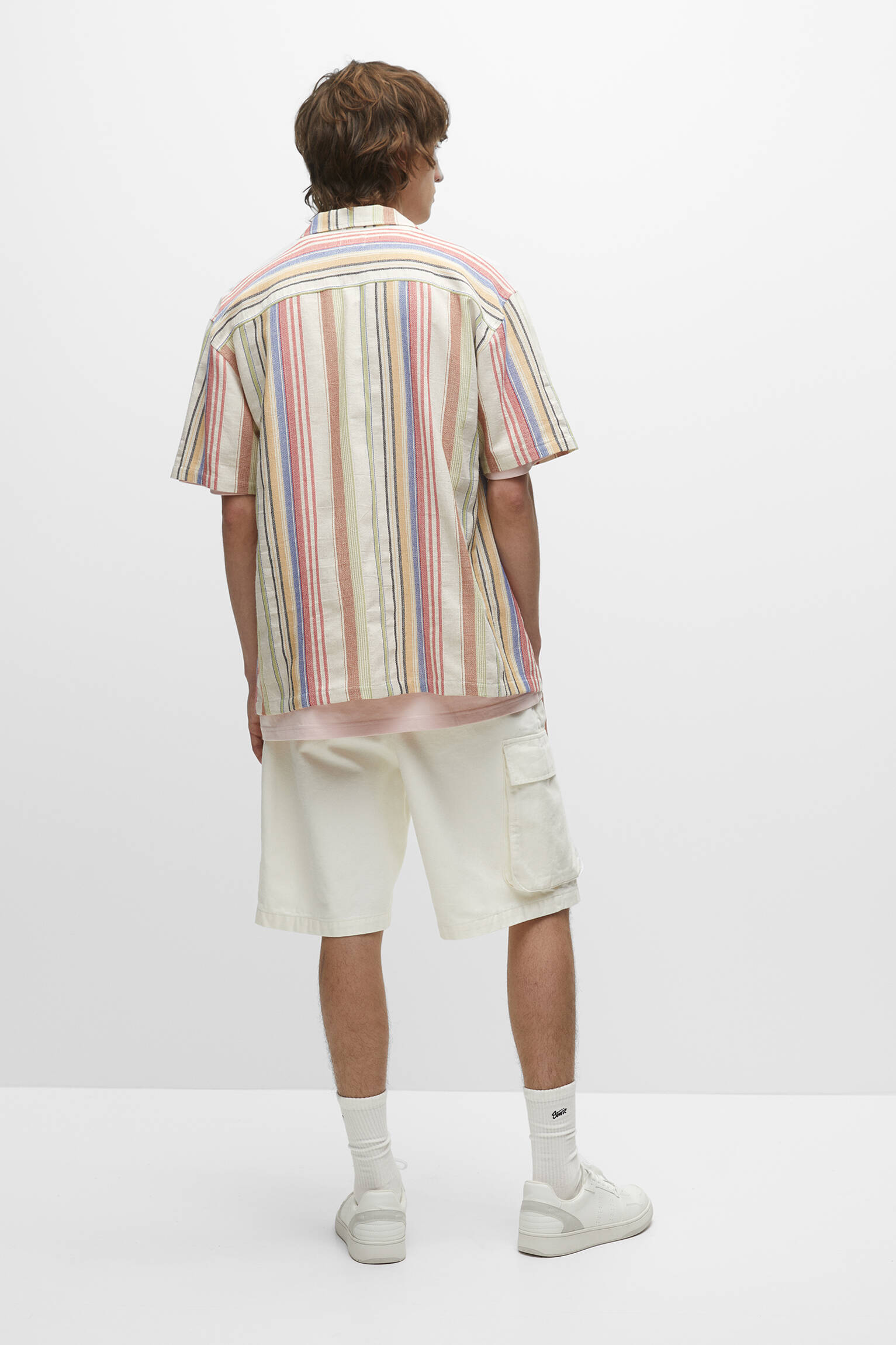 CAMISA LISTRADA DE MANGA CURTA - LISTRAS