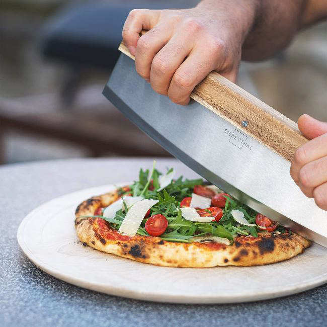 Couteau à pizza extra large en acier inoxydable et bois 33cm