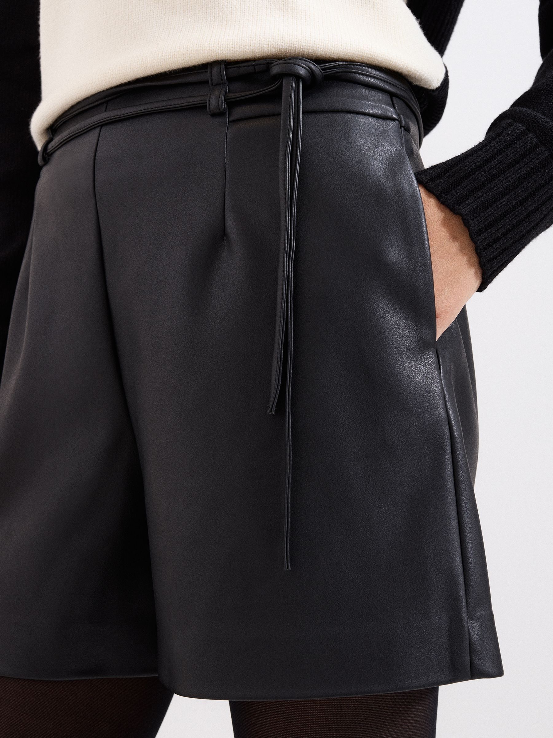 Phase Eight Finlay Shorts
