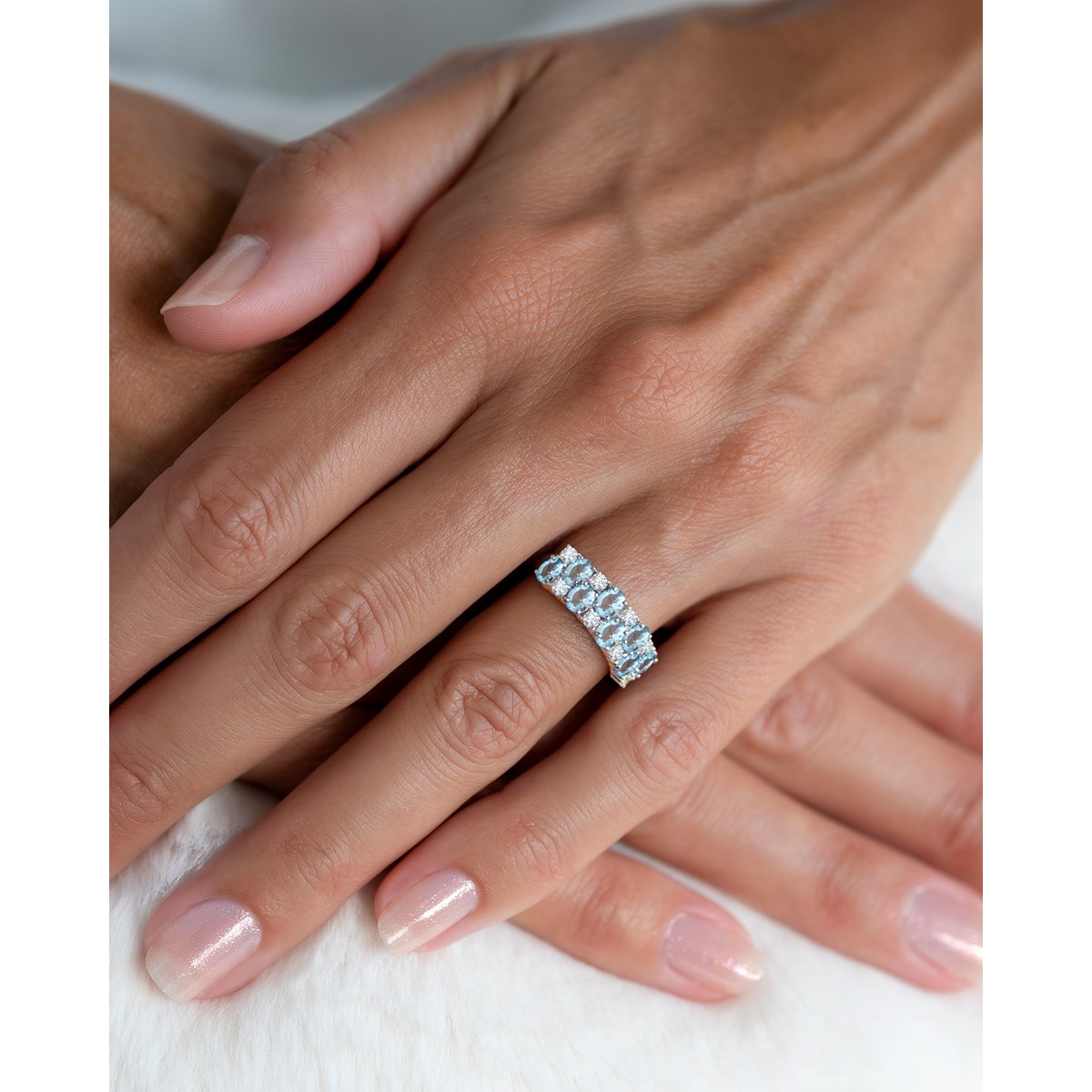 Bague ADEN Or 585 Blanc Aigue-Marine et diamants 2.524grs