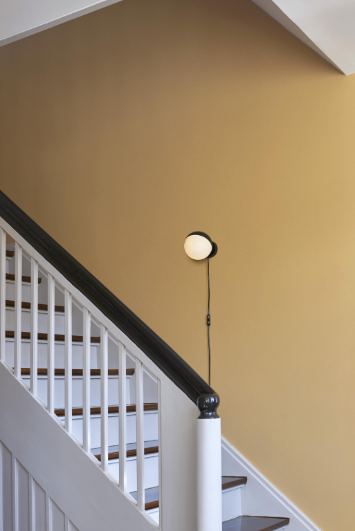 Louis Poulsen VL Studio wandlamp met stekker messing