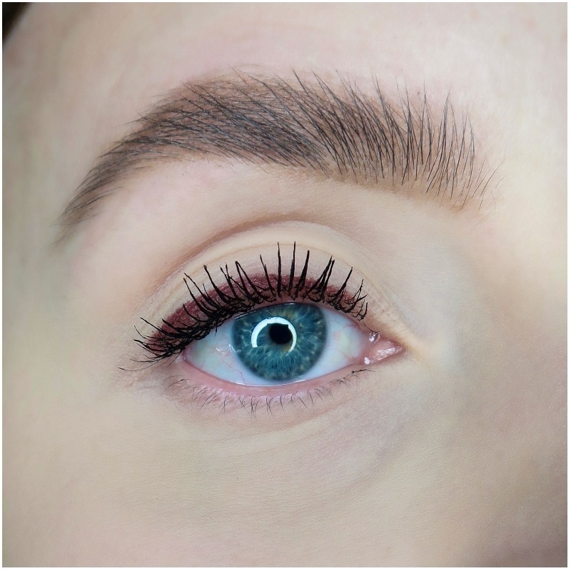 Sandstone Waterproof Metallic Eyeliner 0,35 gr. - 82 Red Rebel