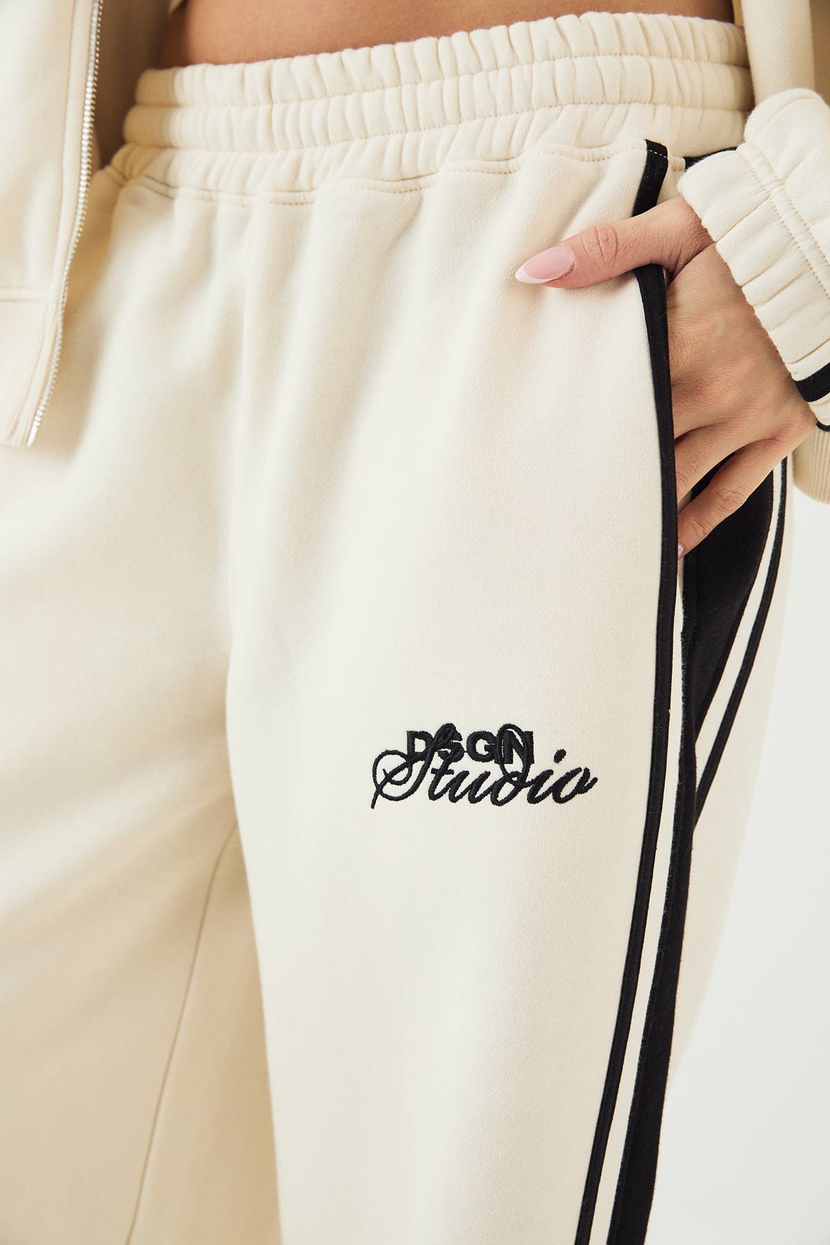 Jogging DSGN Studio Coupe Large Oversize