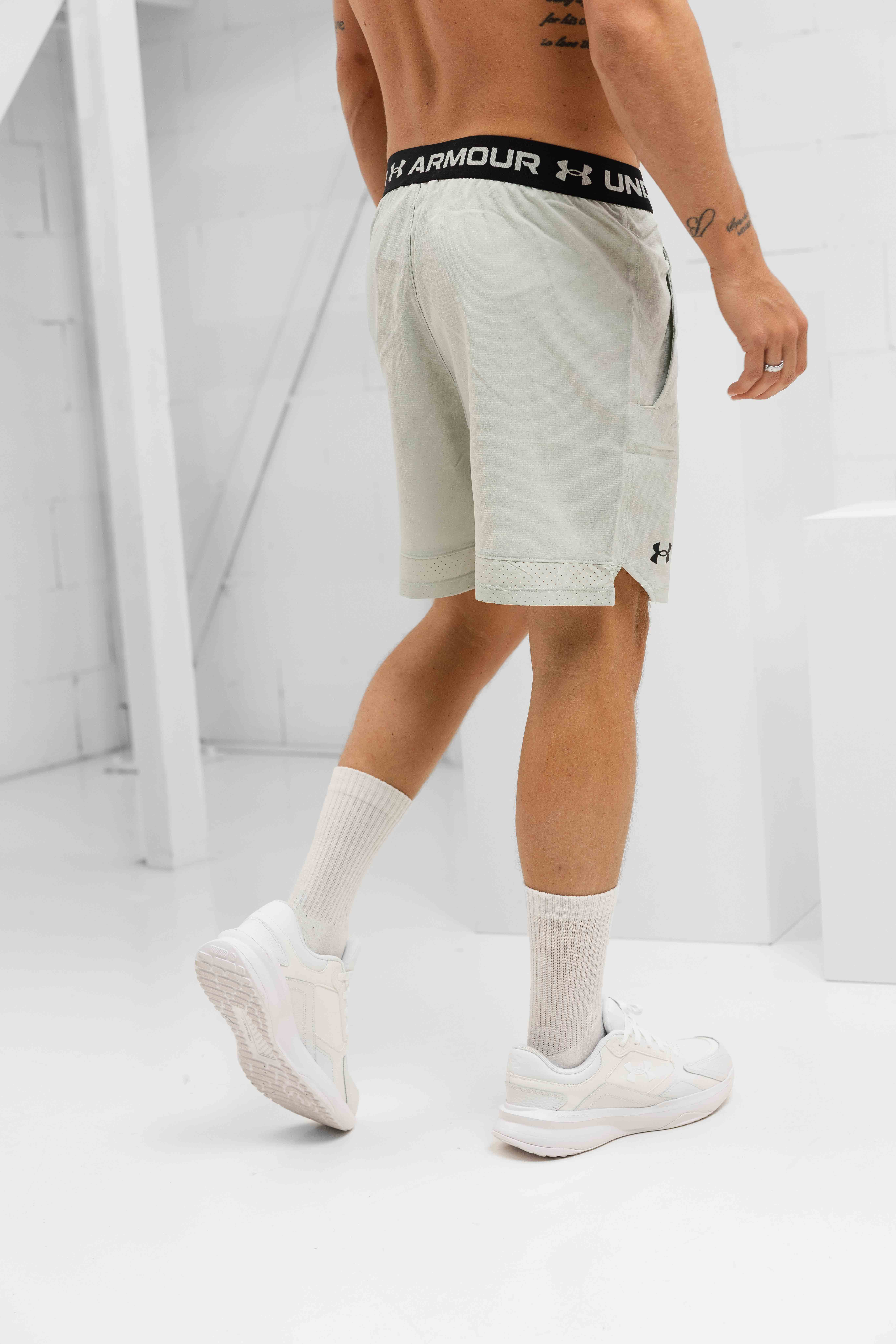 Under Armour Vanish Woven 15CM Korte Broek Heren Lichtgroen