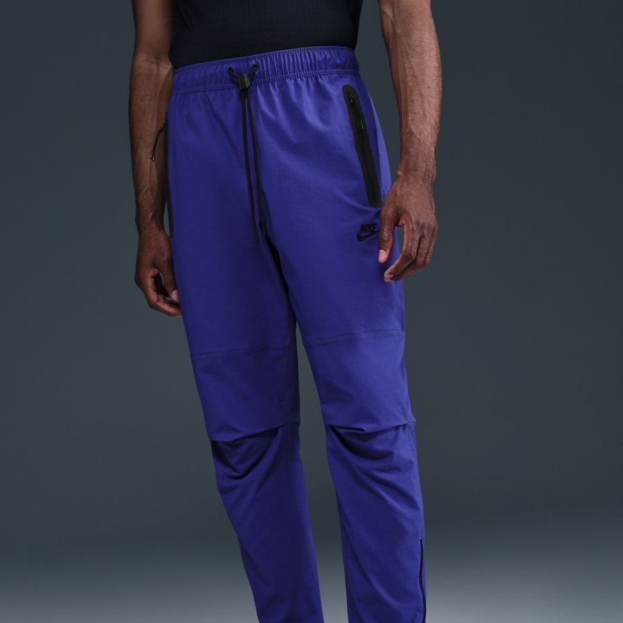 Nike Tech