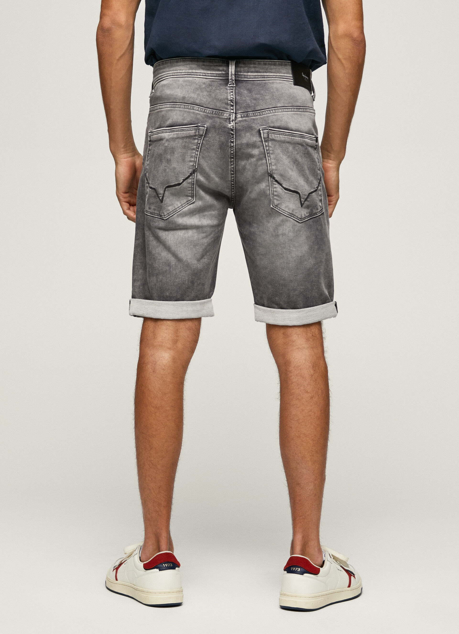 Bermuda Jack de corte regular - jeans