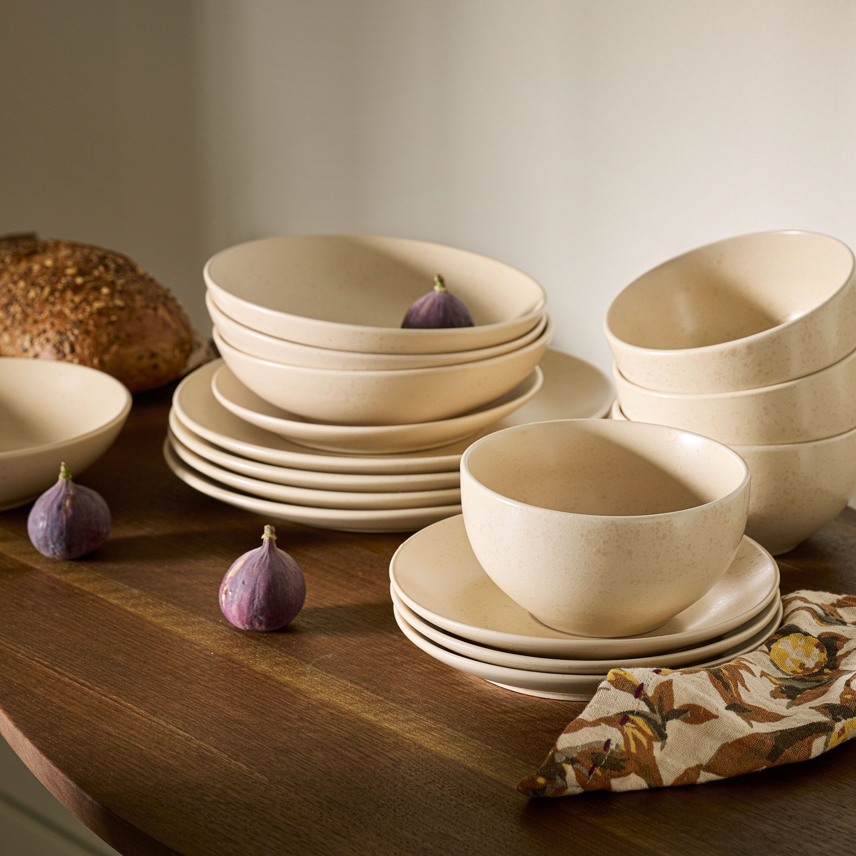 by fonQ  Pebbled Serviesset 24-delig - Beige