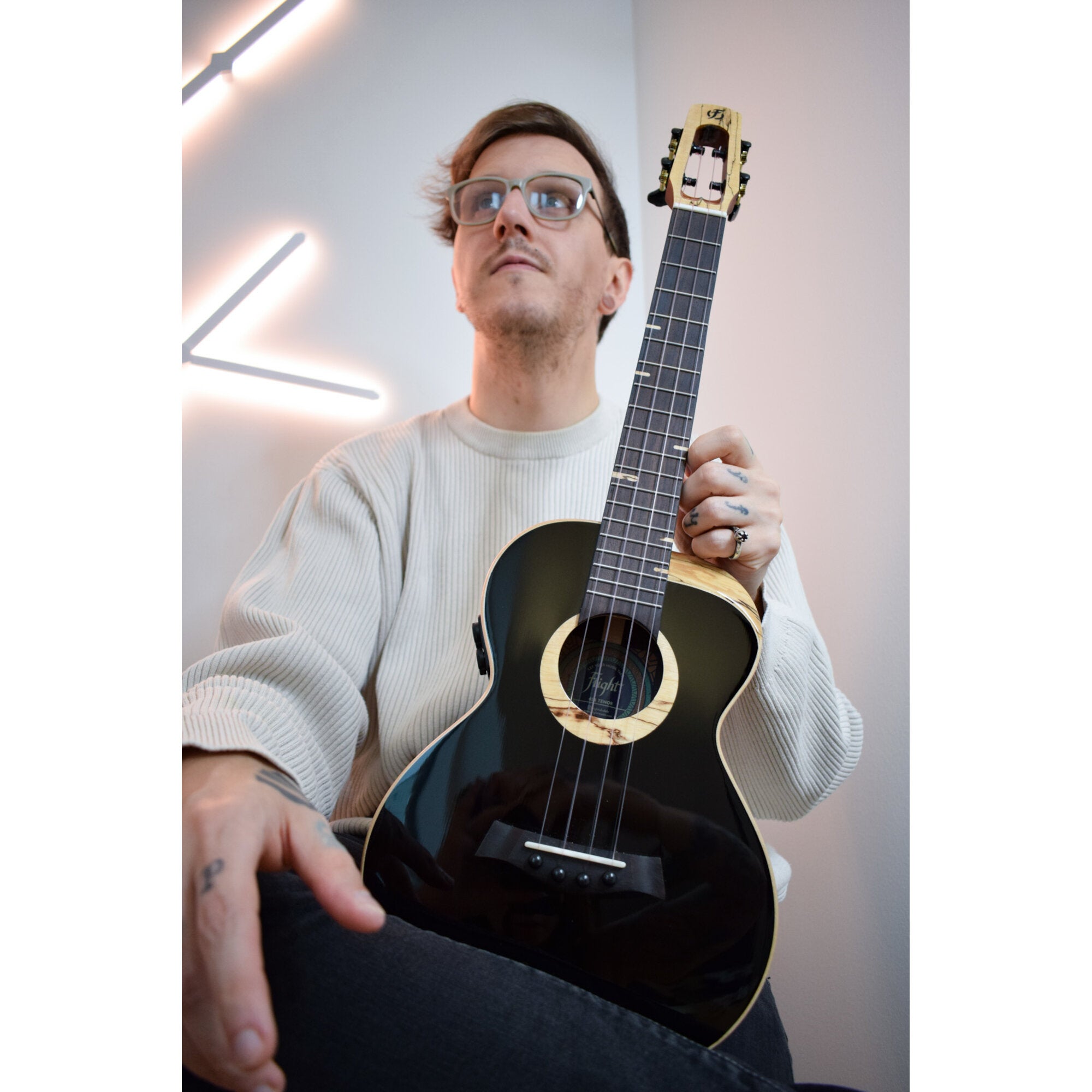 Flight 4SB Sammy Turton Signature Tenor ukelele met deluxe gigbag