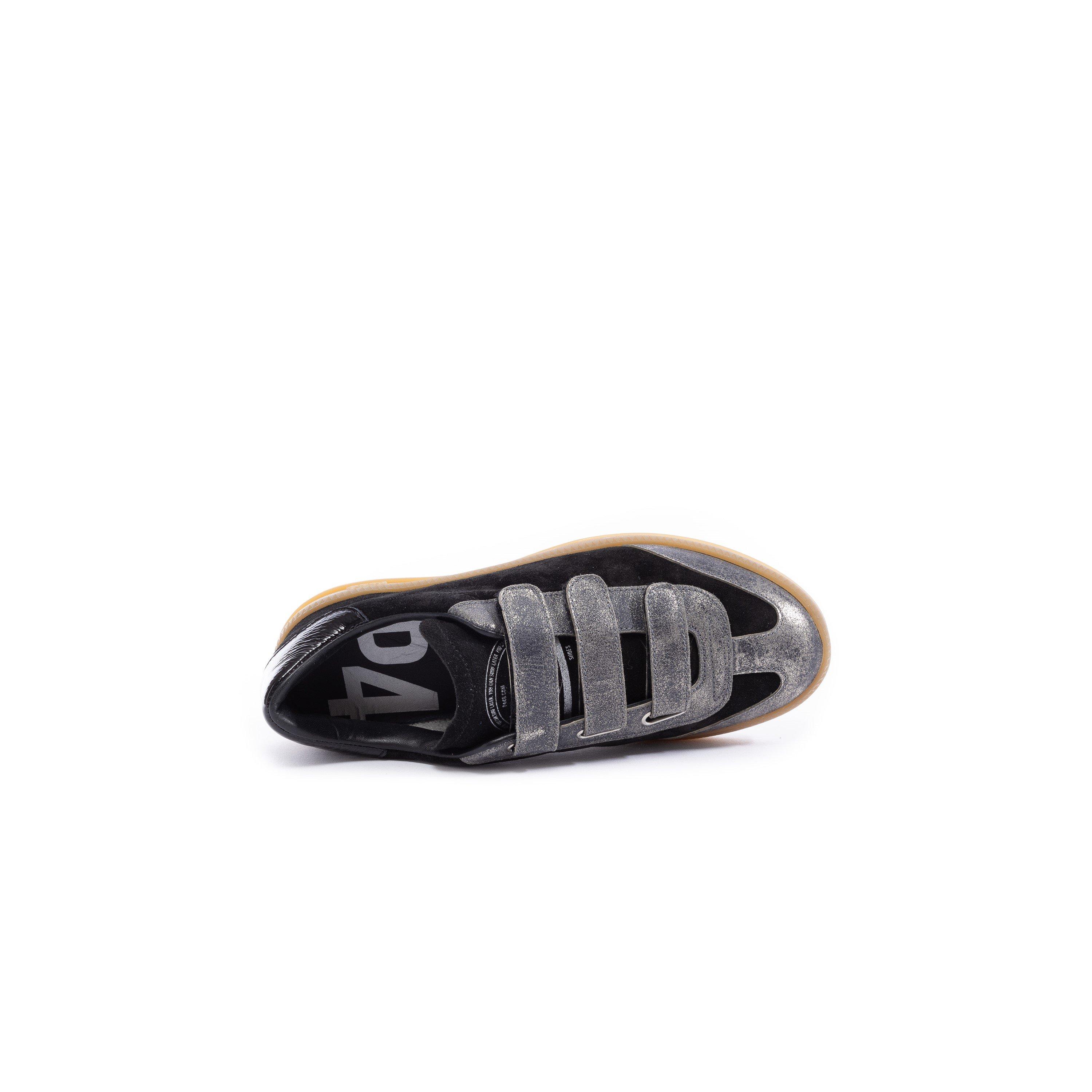 P448 Monza Velcro Trainers Womens