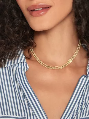 Colar com corrente contrastante banhada a ouro