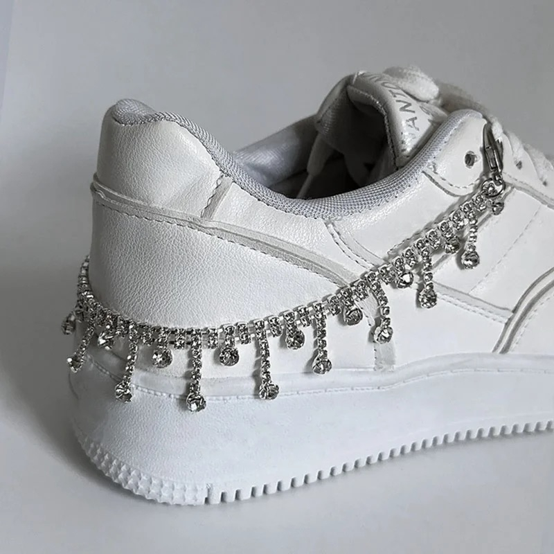 (28cm) Strass Schuh Kette Accessoire Sneakers / Boots Anhänger - Silber