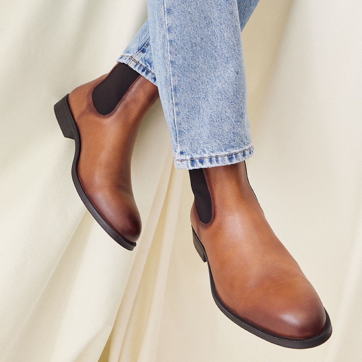 Shuman Cognac Men Chelsea boots