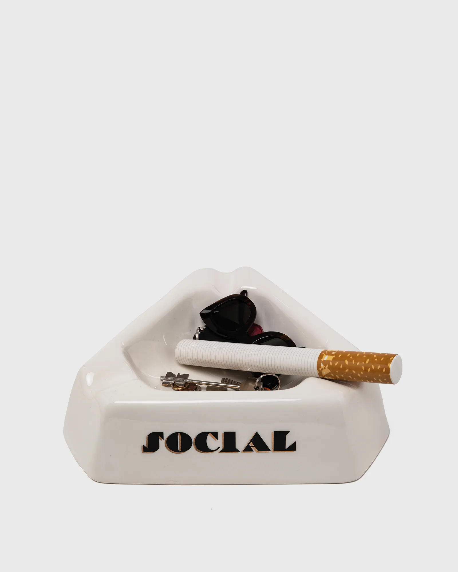 Seletti CENTREPIECE IN PORCELAIN - SOCIAL SMOKER-DIESEL LIVING