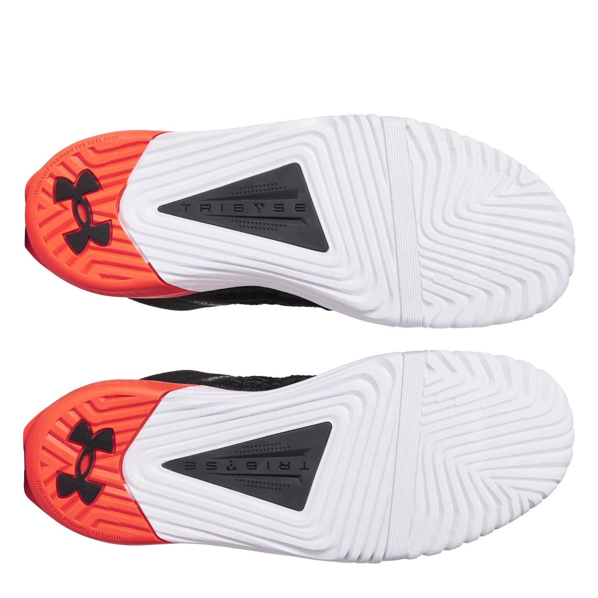 Under Armour UA TriBase Reign 6