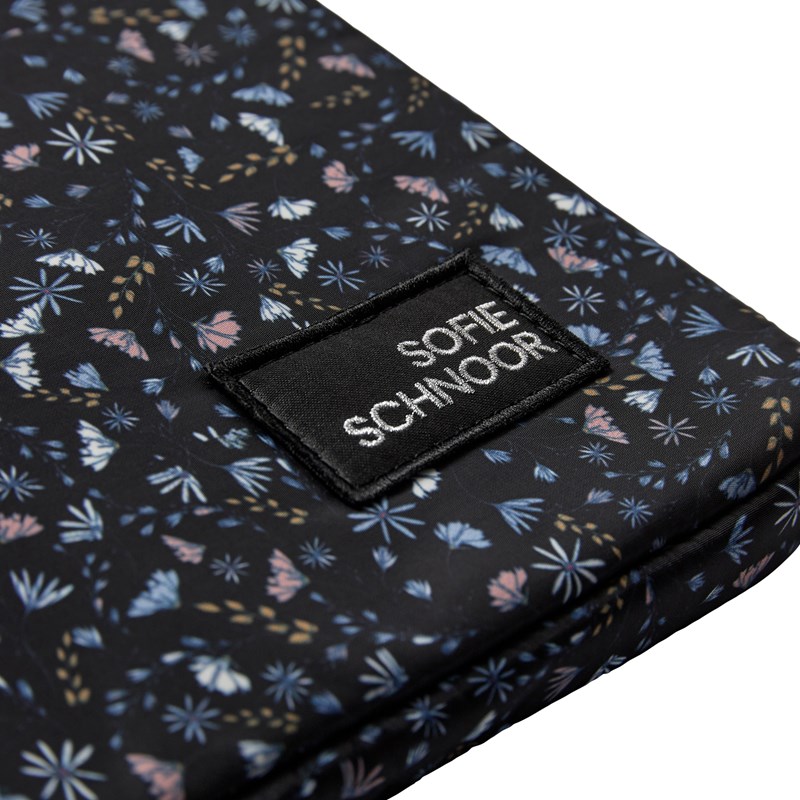 Sofie Schnoor<br>Chromebook Sleeve Jaya 13
