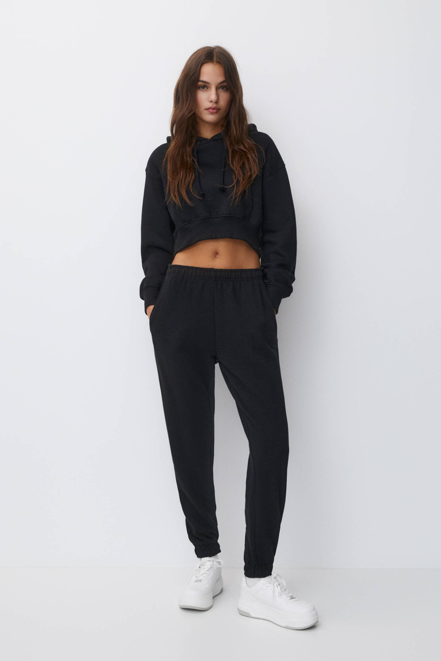 Conjunto de treino básico cropped - preto
