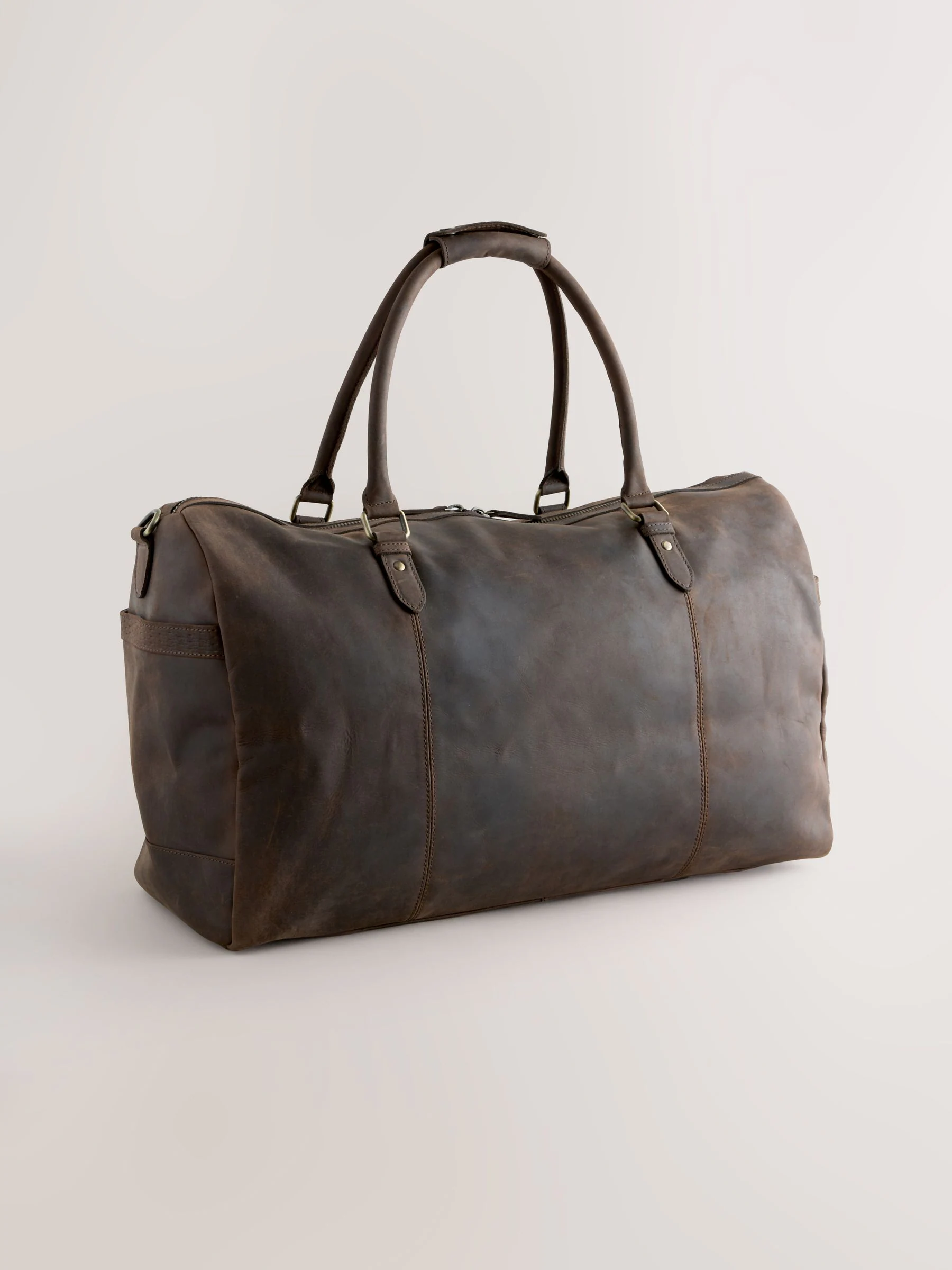 Bruin - Textured Oily Leather Holdall