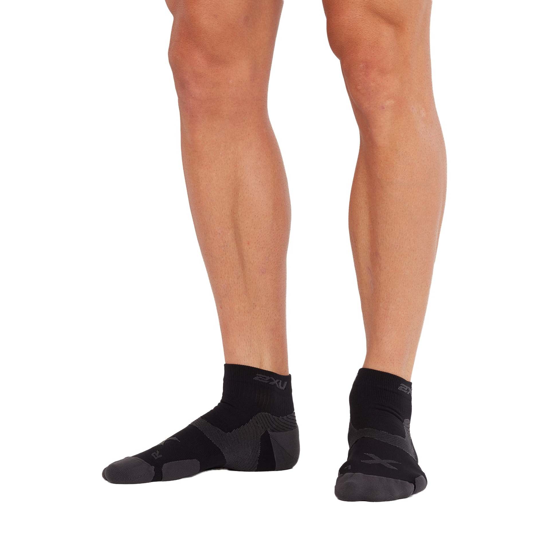 2XU Vectr Cushion 1/4 Crew Compressiesokken Zwart/Grijs