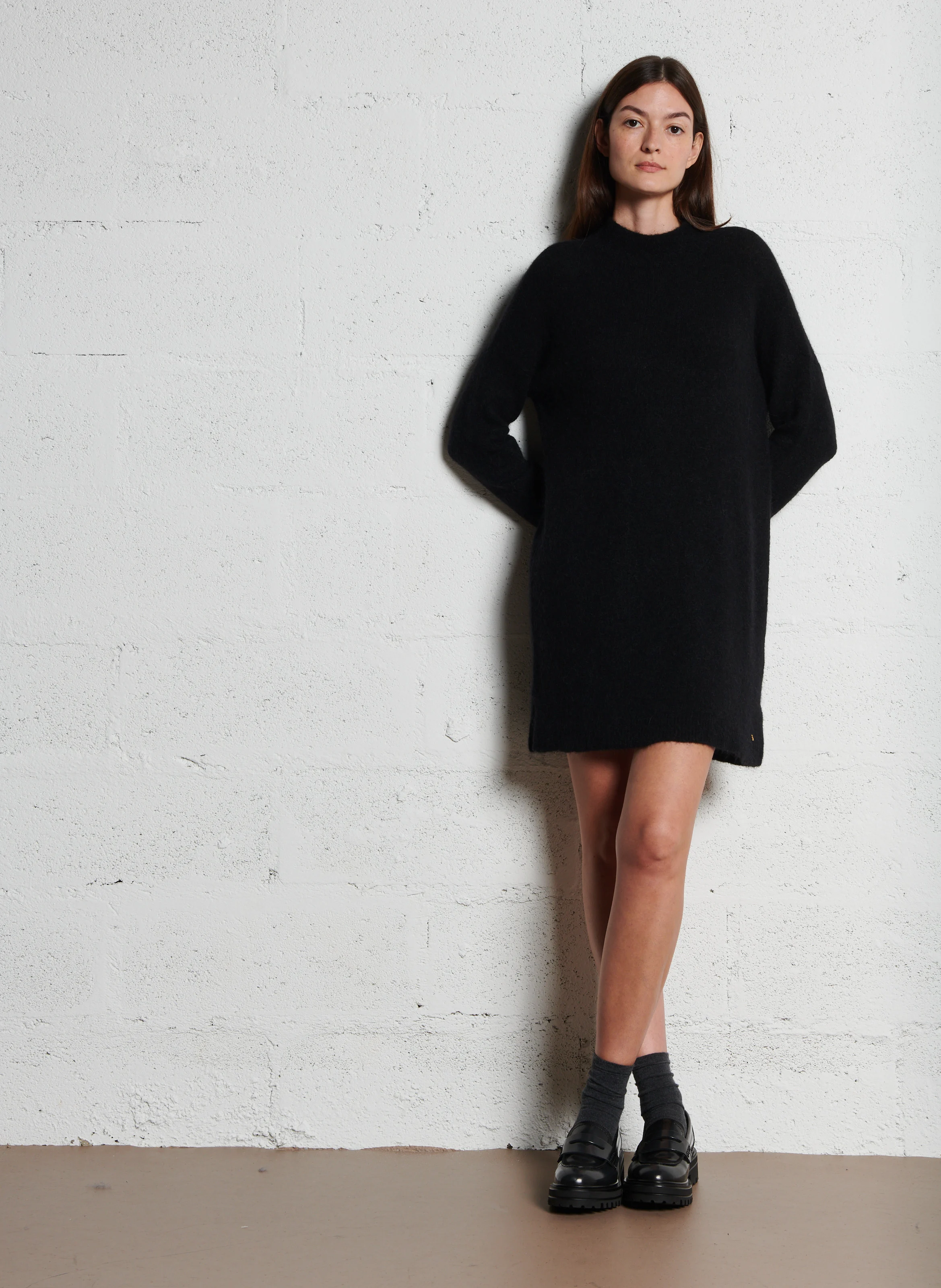 BEMILIE - Robe courte col rond| Noir