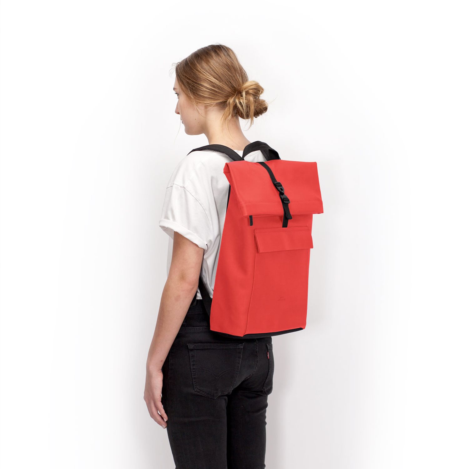 Ucon Acrobatics Jasper Medium Lotus red