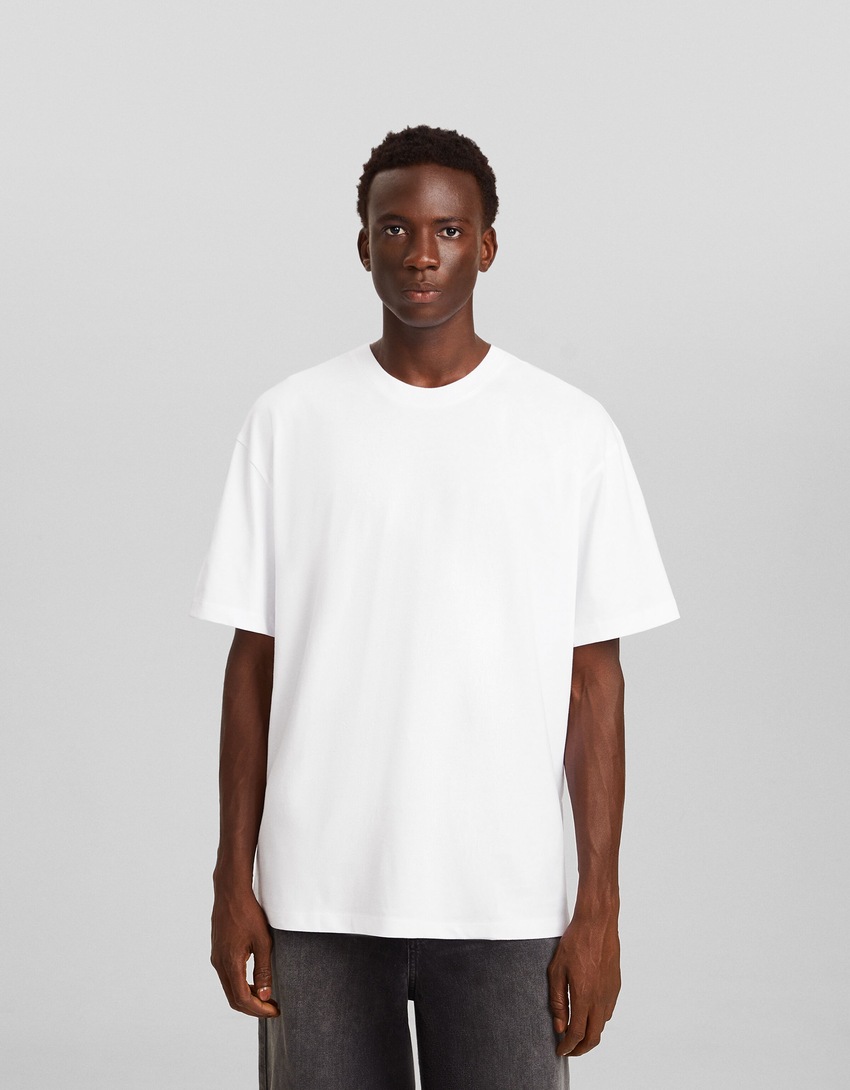 Pacote com 2 camisetas de corte reto