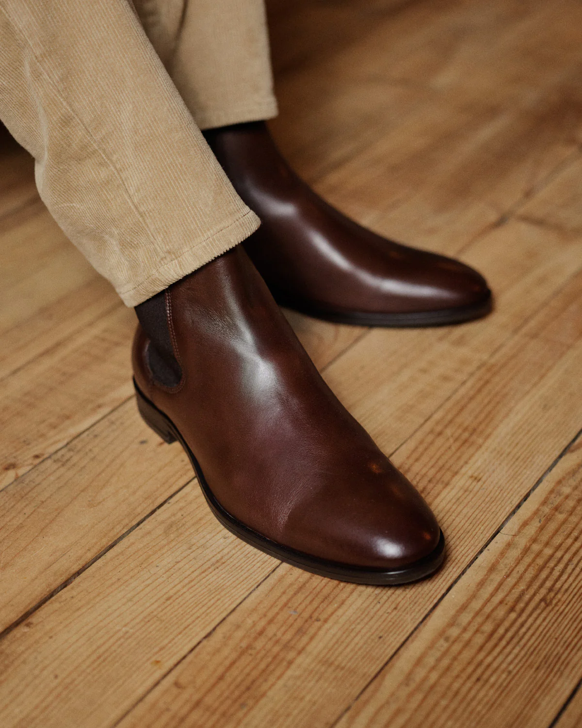 Berry-Chelsea boots en cuir marron