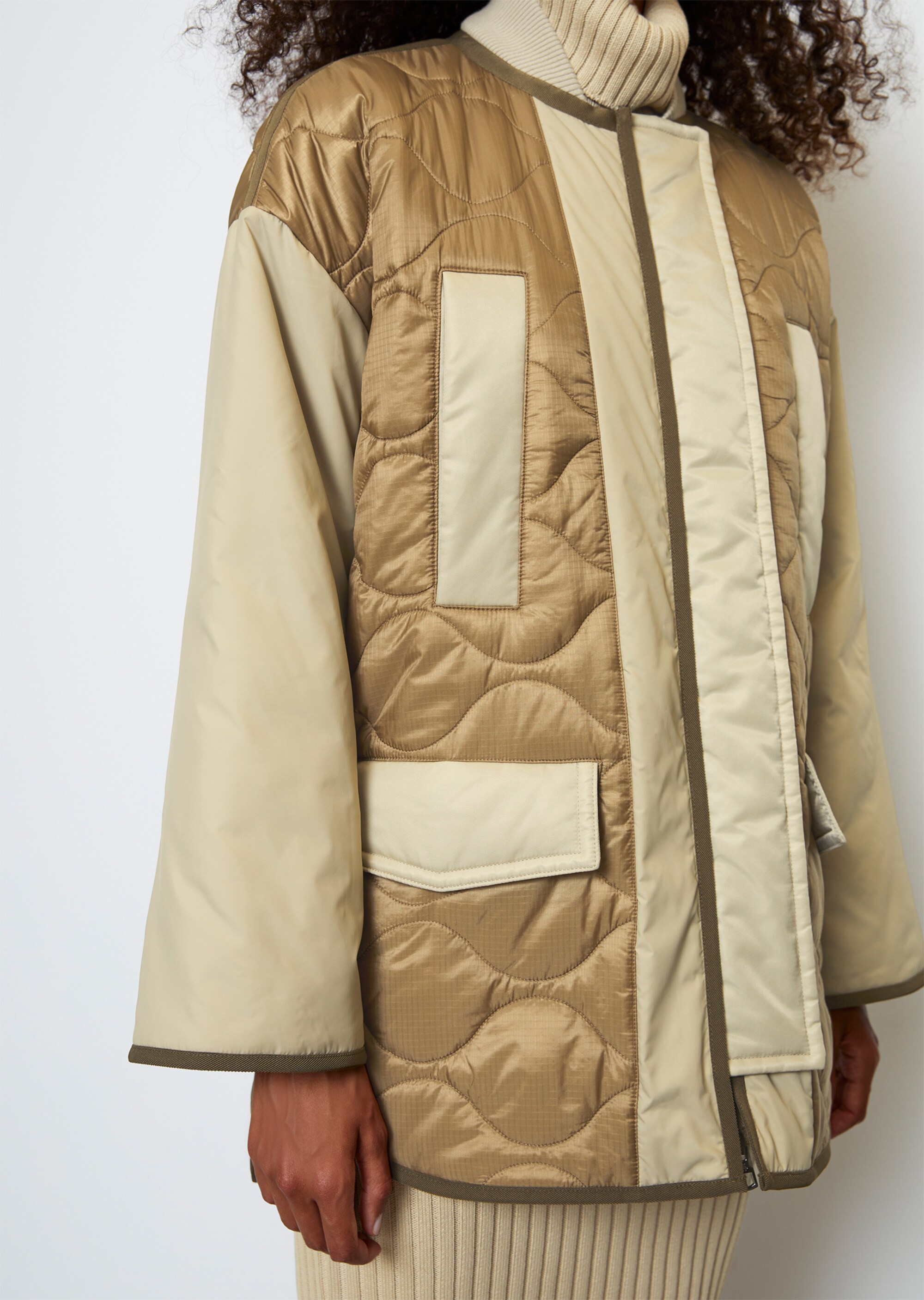 MO'P X CHEVIGNON Steppjackeaus recyeltem Nylon