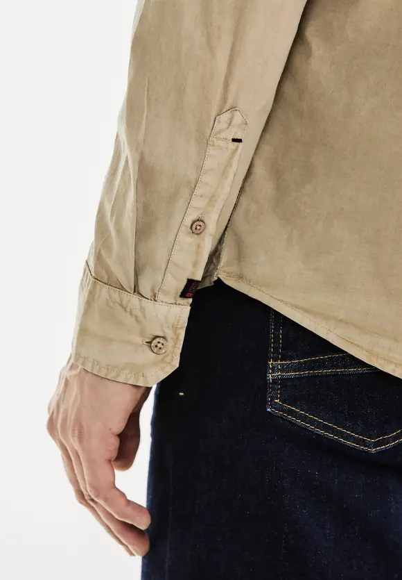 Hemd in washed Optik - dune sand