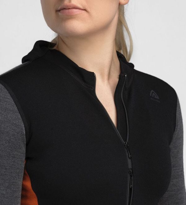 Aclima WarmWool Hoodie Zip W's<br>En herlig multifunksjonsgenser som passer like godt på tur som på hytta!