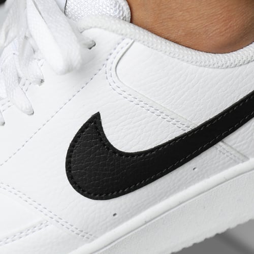 Baskets Triple Lo White Black