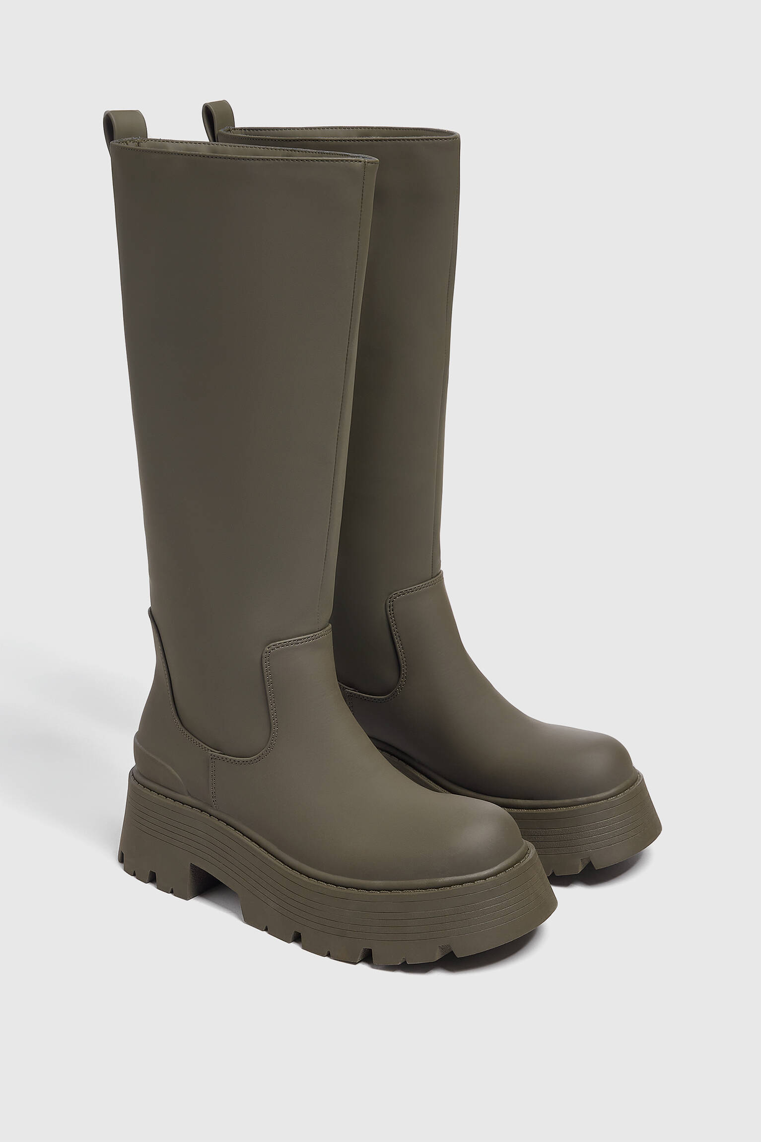 BOTA DE TRILHA ALTA - 1-511