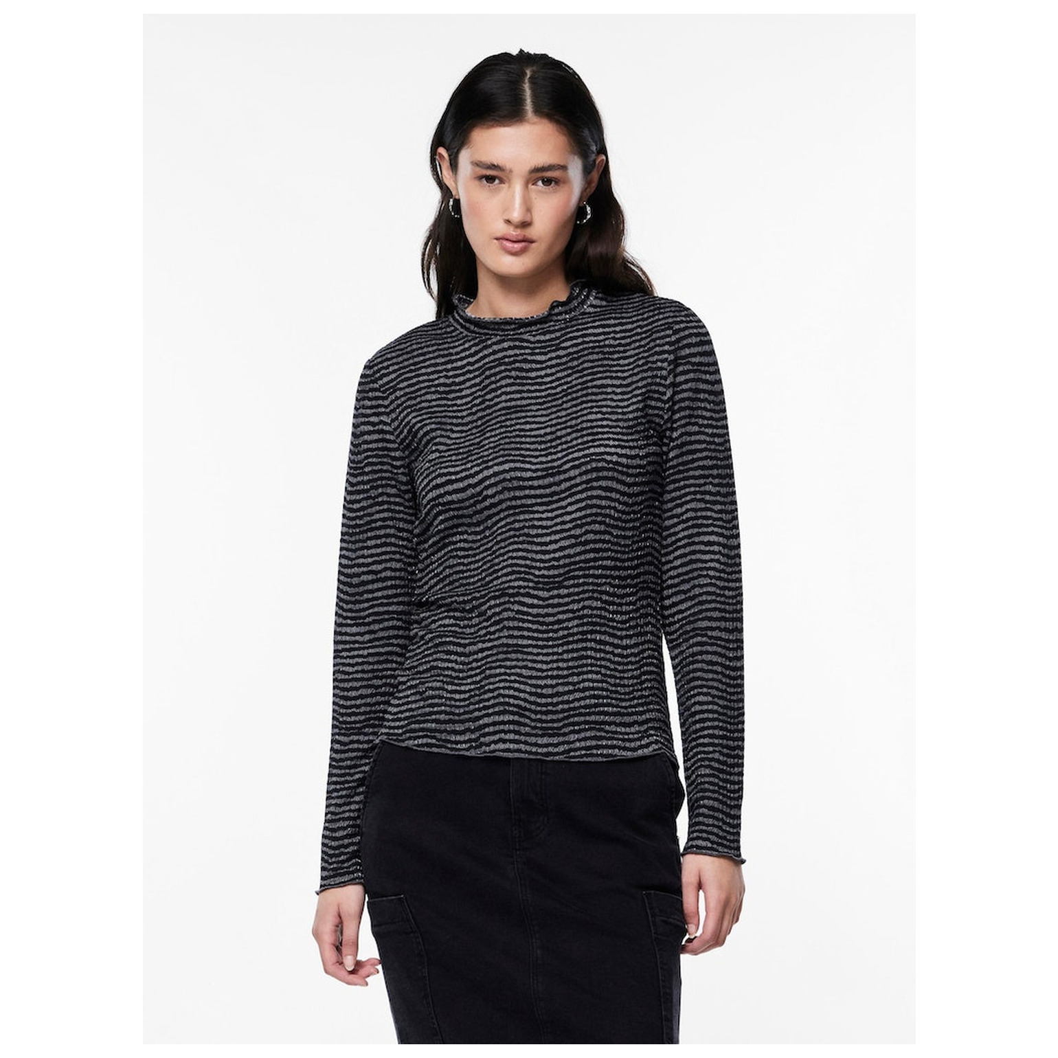 Pieces PCSESH LS T-NECK TOP BC