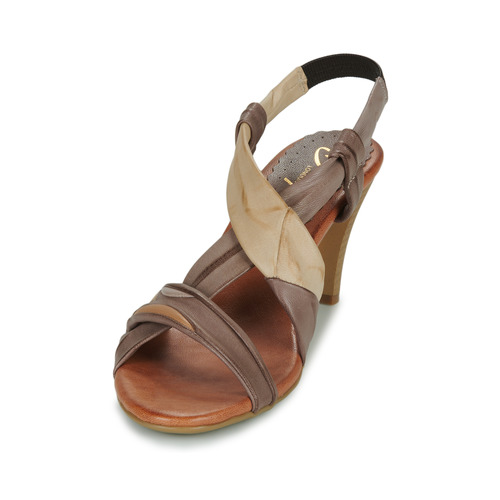 Betty London - POULOI - Camel