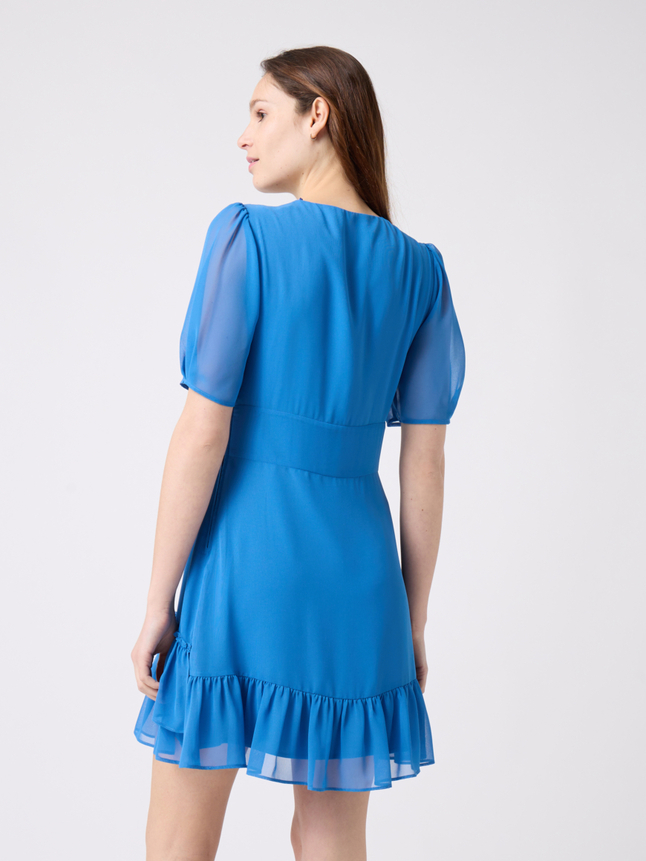 Robe courte manches courtes