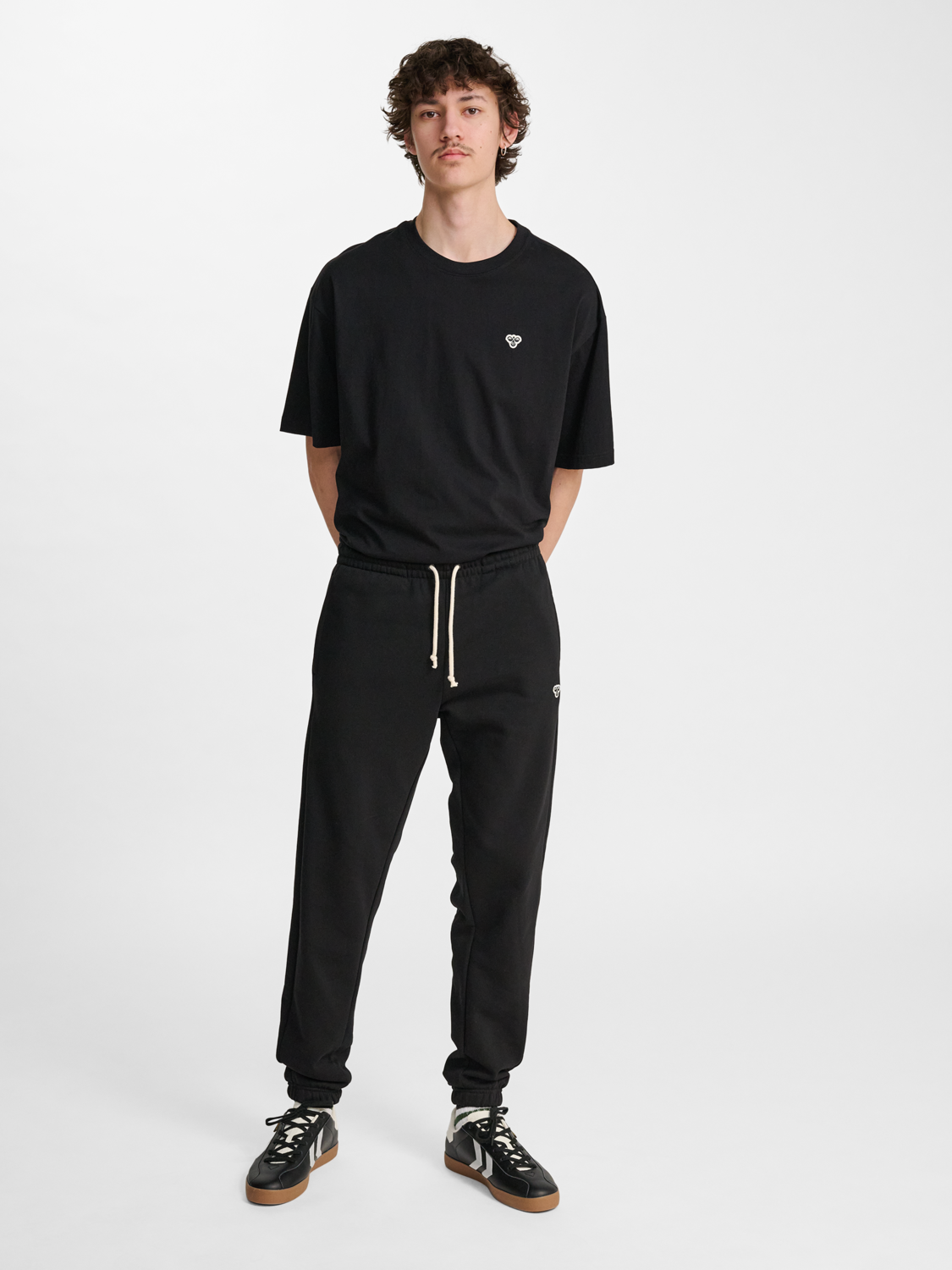 hmlLOOSE SWEATPANT BEE